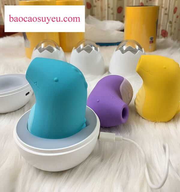 Máy bú âm vật cao cấp và cực kỳ hiện đại với kiểu dáng cải tiến ngụy trang kín đáo với hình khủng long Máy bú âm vật cao cấp và cực kỳ hiện đại với kiểu dáng cải tiến ngụy trang kín đáo với hình khủng long