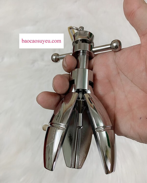 Đồ chơi cho gay còn giúp bạn cố nở hậu môn để quan hệ tình dục trở nên dễ dàng và trơn tru hơn Đồ chơi cho gay còn giúp bạn cố nở hậu môn để quan hệ tình dục trở nên dễ dàng và trơn tru hơn