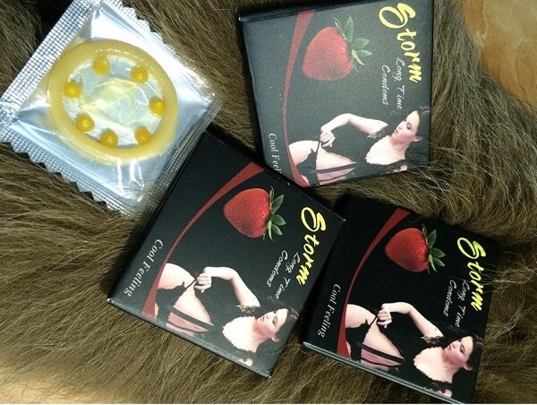 Bao cao su bi Storm strawberry 7 bi quanh đầu Bao cao su bi Storm strawberry 7 bi quanh đầu