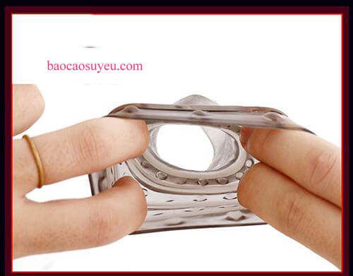 bao cao su đôn dên khúc giữa quai đeo giữ cậu bé luôn thẳng
