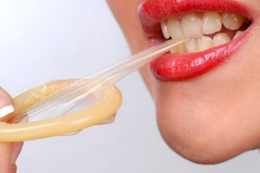 BJ là một hành động hết sức bình thường trong quan hệ vợ chồng BJ là một hành động hết sức bình thường trong quan hệ vợ chồng