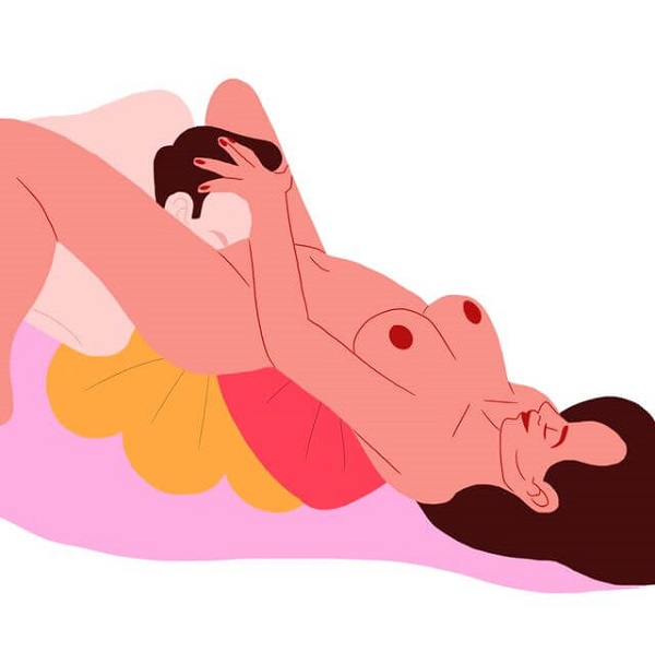 Cách quan hệ tình dục bằng miệng (Oral Sex) và lưu ý 