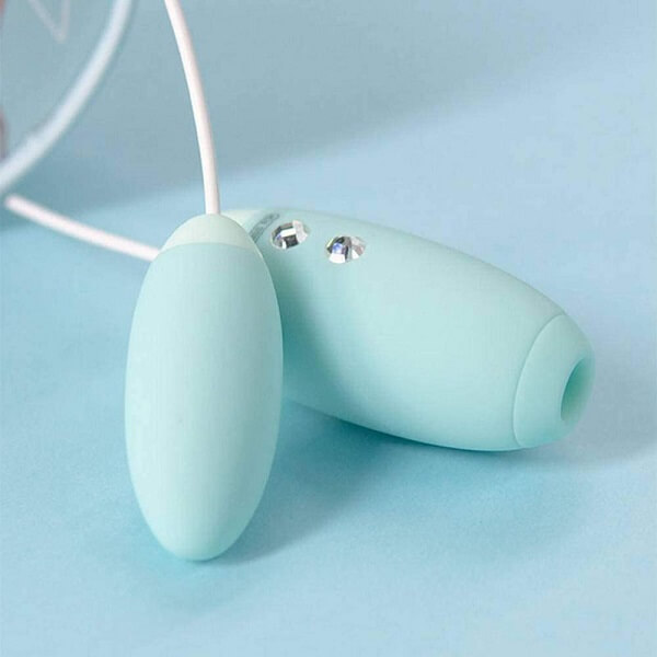 Trứng rung giá rẻ là loại đồ chơi tình dục được thiết kế độc đáo, phù hợp với chị em muốn có cảm giác lạ lẫm